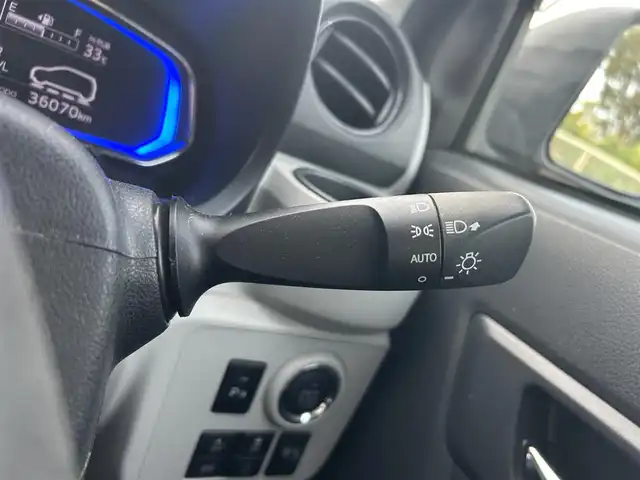 ダイハツ ミラ イース G リミテッド SAⅢ 静岡県 2019(平31)年 3.6万km マゼンタベリーマイカM 純正ナビ　/・フルセグＴＶ　/・Ｂｌｕｅｔｏｏｔｈ接続　/・ＤＶＤ再生　/・ＵＳＢ入力端子　/スマアシ３　/・衝突回避支援ブレーキ/・車線逸脱警報/・誤発進抑制機能/・オートハイビーム/・前後コーナーセンサー/プッシュスタート　/スマートキー　/ドラレコ　/ＬＥＤオートライト/保証書/取扱説明書