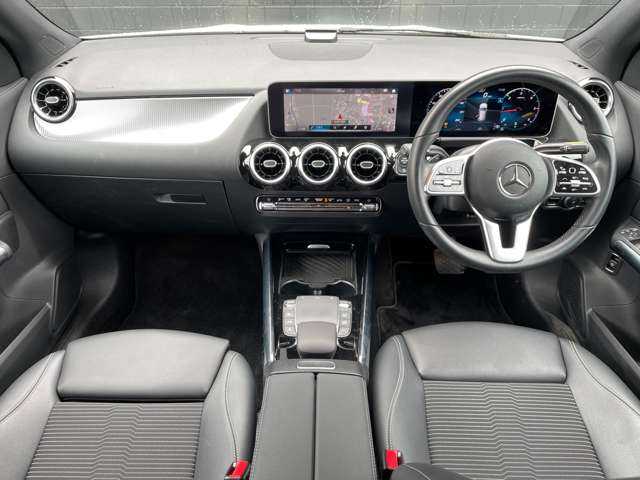 メルセデス・ベンツ ＧＬＡ２００ｄ 4マチック 埼玉県 2020(令2)年 3.3万km ポーラホワイト パノラミックスライディングルーフ/黒ハーフレザーシート/レーダーセーフティＰＫＧ/純正HDDナビ/(Bluetooth/USB/フルセグ)/３６０度カメラ/パワーシート/シートヒーター/パワーバックドア/ドライブレコーダー/ＥＴＣ