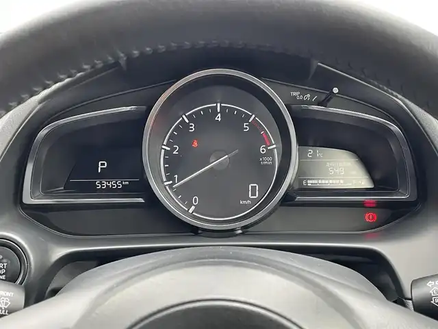 マツダ デミオ XD ツーリング 山梨県 2017(平29)年 5.4万km ディープクリスタルブルーマイカ ワンオーナー/ディーゼルターボ車/純正ナビ/バックカメラ/TV/CD/USB/BT/前席シートヒーター/クルーズコントロール/横滑り防止装置/アイドリングストップ/パドルシフト/オートライト/純正AW16インチ/ドライブレコーダー/スマートキー/スペアキー/プッシュスタート