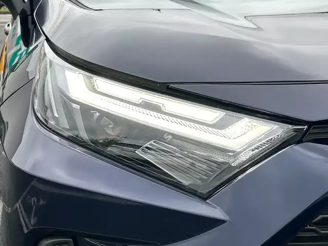 トヨタ ＲＡＶ４ ハイブリットX 千葉県 2024(令6)年 0.1万km ダークブルーマイカ サンルーフ ナビＮＭＺＫ－Ｗ７３Ｄ　バックカメラ　２．０ＥＴＣ　クルコン　ドラレコ　フルセグ　１００Ｖ充電　スマートキー マット バイザー ＬＥＤライト オートライト 17インチAW セーフティセンス