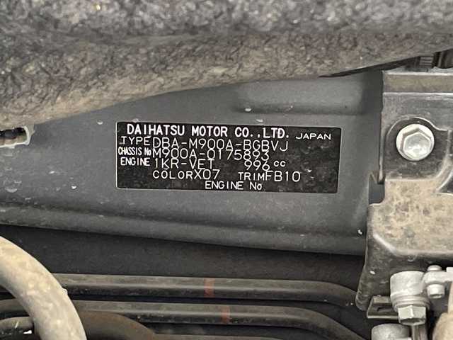 トヨタ タンク カスタムG－T 千葉県 2018(平30)年 10万km ブラックマイカメタリック 衝突軽減ブレーキ/純正SDナビ/（フルセグ/Bluetooth/USB/FM/AM）/バックカメラ/ETC/コーナーセンサー/パワースライドドア/ドライブレコーダー（前後）/アイドリングストップ/シートヒーター（運転席＋助手席）/LEDヘッドライト/電動格納ミラー