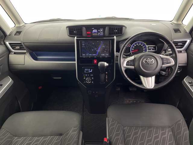 トヨタ タンク カスタムG－T 千葉県 2018(平30)年 10万km ブラックマイカメタリック 衝突軽減ブレーキ/純正SDナビ/（フルセグ/Bluetooth/USB/FM/AM）/バックカメラ/ETC/コーナーセンサー/パワースライドドア/ドライブレコーダー（前後）/アイドリングストップ/シートヒーター（運転席＋助手席）/LEDヘッドライト/電動格納ミラー