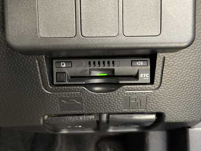 トヨタ タンク カスタムG－T 千葉県 2018(平30)年 10万km ブラックマイカメタリック 衝突軽減ブレーキ/純正SDナビ/（フルセグ/Bluetooth/USB/FM/AM）/バックカメラ/ETC/コーナーセンサー/パワースライドドア/ドライブレコーダー（前後）/アイドリングストップ/シートヒーター（運転席＋助手席）/LEDヘッドライト/電動格納ミラー