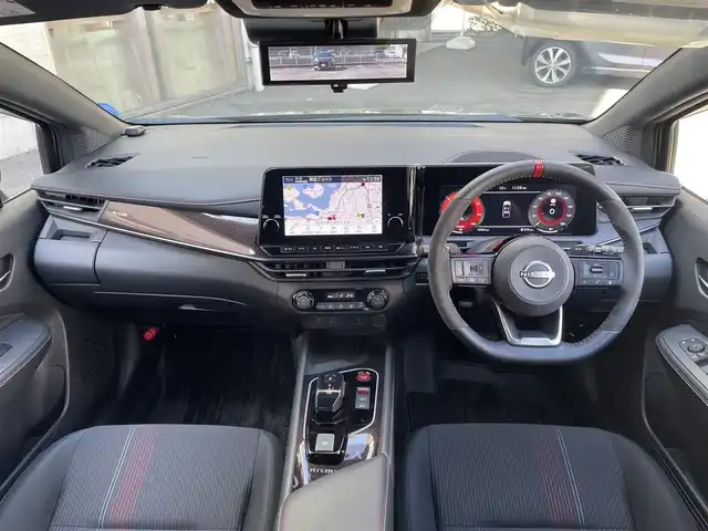 日産 オーラ ニスモ 熊本県 2022(令4)年 0.5万km ダークメタルグレー/スーパーブラック2トーン プロパイロット/ワンオーナー/プッシュスタート/純正ナビ/（フルセグTV・BTオーディオ・HDMI）/アラウンドビューモニター/ビルトインETC/純正17インチAW/LEDヘッドライト/オートライト/フォグライト/前後コーナーセンサー/横滑り防止装置/ウィンカーミラー/純正フロアマット/純正ドアバイザー/新車保証書/取扱説明書/スマートスペアキー×1本