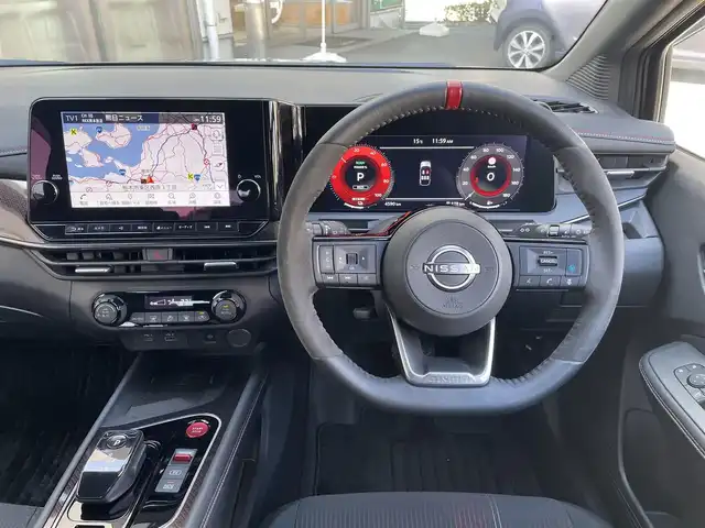 日産 オーラ ニスモ 熊本県 2022(令4)年 0.5万km ダークメタルグレー/スーパーブラック2トーン プロパイロット/ワンオーナー/プッシュスタート/純正ナビ/（フルセグTV・BTオーディオ・HDMI）/アラウンドビューモニター/ビルトインETC/純正17インチAW/LEDヘッドライト/オートライト/フォグライト/前後コーナーセンサー/横滑り防止装置/ウィンカーミラー/純正フロアマット/純正ドアバイザー/新車保証書/取扱説明書/スマートスペアキー×1本