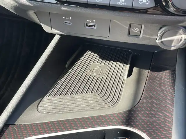 日産 オーラ ニスモ 熊本県 2022(令4)年 0.5万km ダークメタルグレー/スーパーブラック2トーン プロパイロット/ワンオーナー/プッシュスタート/純正ナビ/（フルセグTV・BTオーディオ・HDMI）/アラウンドビューモニター/ビルトインETC/純正17インチAW/LEDヘッドライト/オートライト/フォグライト/前後コーナーセンサー/横滑り防止装置/ウィンカーミラー/純正フロアマット/純正ドアバイザー/新車保証書/取扱説明書/スマートスペアキー×1本