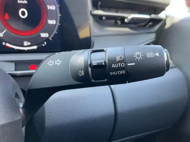 日産 オーラ ニスモ 熊本県 2022(令4)年 0.5万km ダークメタルグレー/スーパーブラック2トーン プロパイロット/ワンオーナー/プッシュスタート/純正ナビ/（フルセグTV・BTオーディオ・HDMI）/アラウンドビューモニター/ビルトインETC/純正17インチAW/LEDヘッドライト/オートライト/フォグライト/前後コーナーセンサー/横滑り防止装置/ウィンカーミラー/純正フロアマット/純正ドアバイザー/新車保証書/取扱説明書/スマートスペアキー×1本