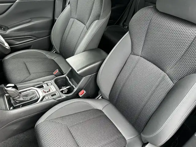 スバル フォレスター プレミアム 道北・旭川 2020(令2)年 2.8万km クリスタルホワイトP ワンオーナー/純正8インチナビ/フルセグTV/左サイド、バックカメラ/ドライブレコーダー/ハーフレザーシート/前席パワーシート/全席シートヒーター/ステアリングヒーター/クルーズコントロール/プッシュスタート/スマートキー/LEDヘッドライト/ナノイー/XーMODE/SRH/ETC