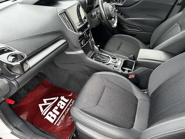 スバル フォレスター プレミアム 道北・旭川 2020(令2)年 2.8万km クリスタルホワイトP ワンオーナー/純正8インチナビ/フルセグTV/左サイド、バックカメラ/ドライブレコーダー/ハーフレザーシート/前席パワーシート/全席シートヒーター/ステアリングヒーター/クルーズコントロール/プッシュスタート/スマートキー/LEDヘッドライト/ナノイー/XーMODE/SRH/ETC