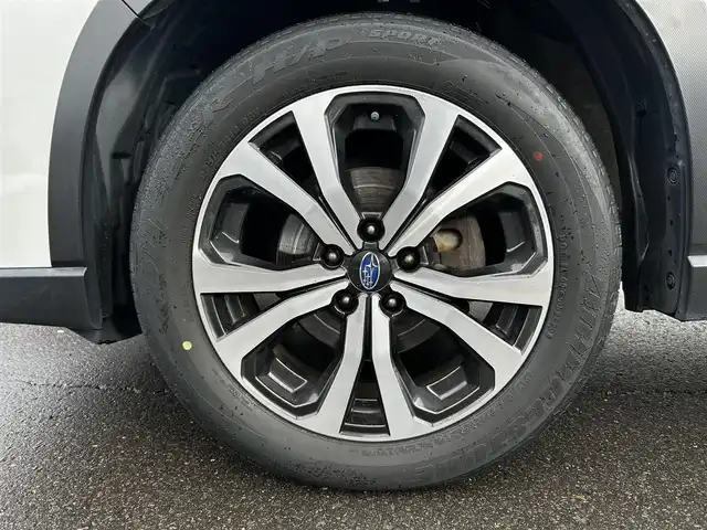 スバル フォレスター プレミアム 道北・旭川 2020(令2)年 2.8万km クリスタルホワイトP ワンオーナー/純正8インチナビ/フルセグTV/左サイド、バックカメラ/ドライブレコーダー/ハーフレザーシート/前席パワーシート/全席シートヒーター/ステアリングヒーター/クルーズコントロール/プッシュスタート/スマートキー/LEDヘッドライト/ナノイー/XーMODE/SRH/ETC