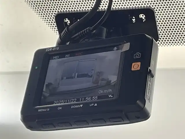 トヨタ ヴェルファイア Z 滋賀県 2019(令1)年 3.5万km ブラック アルパイン11インチナビ/【Bluetooth/CD/DVD/フルセグTV】/追従クルーズコントロール/両側パワースライドドア/フリップダウンモニター/バックカメラ/ビルトインETC/前後ドライブレコーダー/クリアランスソナー/電動パーキングブレーキ/スマートキー/スペアキー/純正18インチアルミホイール