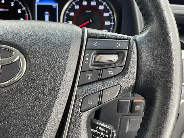 トヨタ ヴェルファイア Z 滋賀県 2019(令1)年 3.5万km ブラック アルパイン11インチナビ/【Bluetooth/CD/DVD/フルセグTV】/追従クルーズコントロール/両側パワースライドドア/フリップダウンモニター/バックカメラ/ビルトインETC/前後ドライブレコーダー/クリアランスソナー/電動パーキングブレーキ/スマートキー/スペアキー/純正18インチアルミホイール