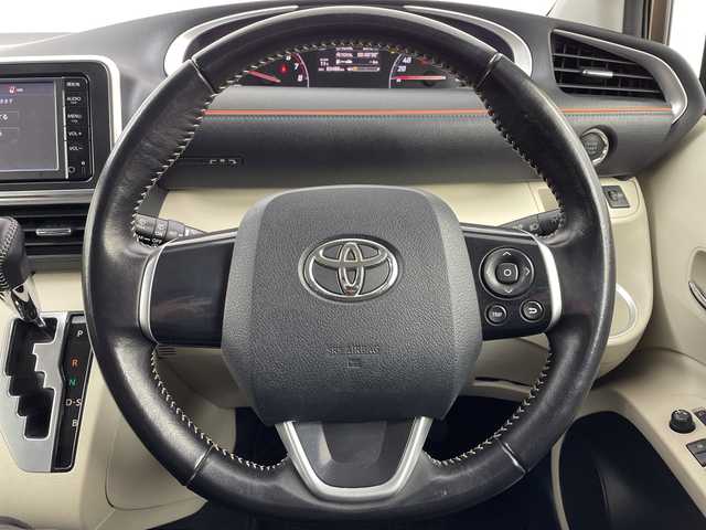 トヨタ シエンタ G 大阪府 2016(平28)年 6.6万km ヴィンテージブラウンパールクリスタルシャイン 純正ナビ/・CD/・Bluetooth/両側パワースライドドア/オートライト/ＥＴＣ/アイドリングストップ/オートエアコン/ステアリングスイッチ/スマートキー/プッシュスタート