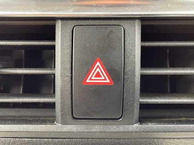 トヨタ シエンタ G 大阪府 2016(平28)年 6.6万km ヴィンテージブラウンパールクリスタルシャイン 純正ナビ/・CD/・Bluetooth/両側パワースライドドア/オートライト/ＥＴＣ/アイドリングストップ/オートエアコン/ステアリングスイッチ/スマートキー/プッシュスタート