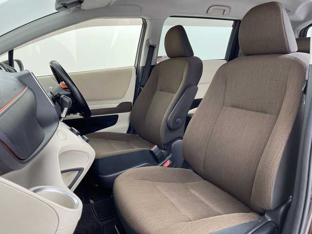 トヨタ シエンタ G 大阪府 2016(平28)年 6.6万km ヴィンテージブラウンパールクリスタルシャイン 純正ナビ/・CD/・Bluetooth/両側パワースライドドア/オートライト/ＥＴＣ/アイドリングストップ/オートエアコン/ステアリングスイッチ/スマートキー/プッシュスタート