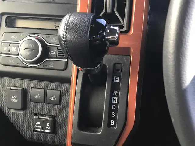 ダイハツ タフト G 富山県 2020(令2)年 7.5万km フォレストカーキメタリック 4WD/ガラスルーフ/純正ナビ/フルセグTV/Bluetooth/ドライブレコーダー/バックカメラ/衝突被害軽減ブレーキ/コーナーセンサー/ステアリングスイッチ/シートヒーター/プッシュスタート/スマートキー/LEDヘッドライト/オートライト/ETC