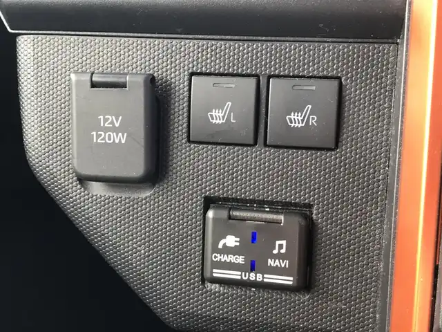 ダイハツ タフト G 富山県 2020(令2)年 7.5万km フォレストカーキメタリック 4WD/ガラスルーフ/純正ナビ/フルセグTV/Bluetooth/ドライブレコーダー/バックカメラ/衝突被害軽減ブレーキ/コーナーセンサー/ステアリングスイッチ/シートヒーター/プッシュスタート/スマートキー/LEDヘッドライト/オートライト/ETC