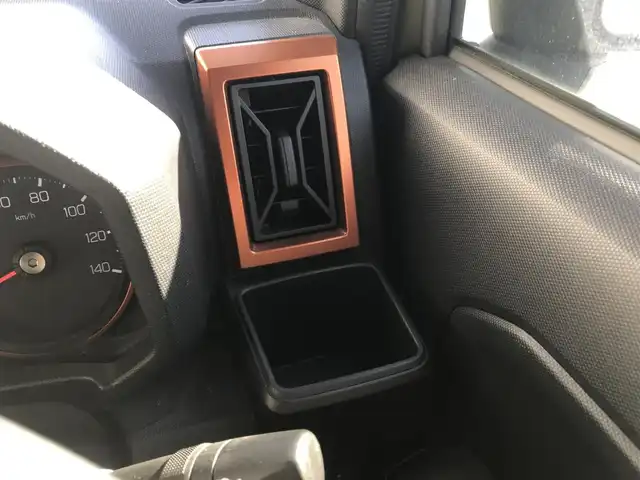 ダイハツ タフト G 富山県 2020(令2)年 7.5万km フォレストカーキメタリック 4WD/ガラスルーフ/純正ナビ/フルセグTV/Bluetooth/ドライブレコーダー/バックカメラ/衝突被害軽減ブレーキ/コーナーセンサー/ステアリングスイッチ/シートヒーター/プッシュスタート/スマートキー/LEDヘッドライト/オートライト/ETC