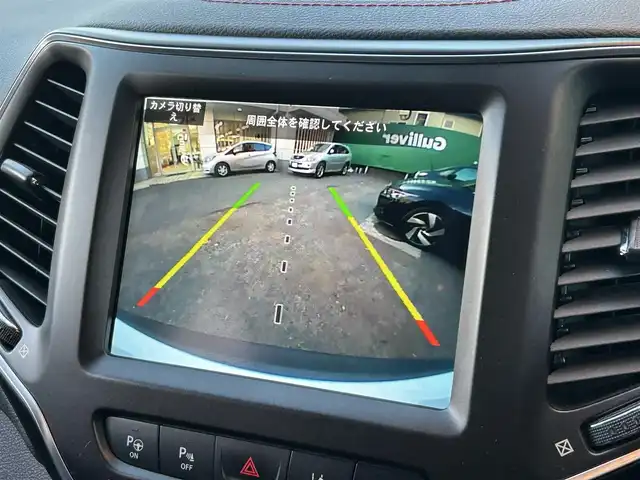 クライスラー・ジープ ジープ チェロキー トレイルホーク 東京都 2019(平31)年 4.6万km ブライトホワイト 外部検査済み/4WD/純正ナビ/（フルセグTV/BTオーディオ）/バックカメラ/アダクティブクルーズコントロール/レーンキープアシスト/セレクスピードコントロール/ロッキングリアディファレンシャル/ヒルディセントコントロール/パワーシート(運転席＆助手席)/プレミアムファブリックシート/保証書/取扱説明書/スペアキー×1