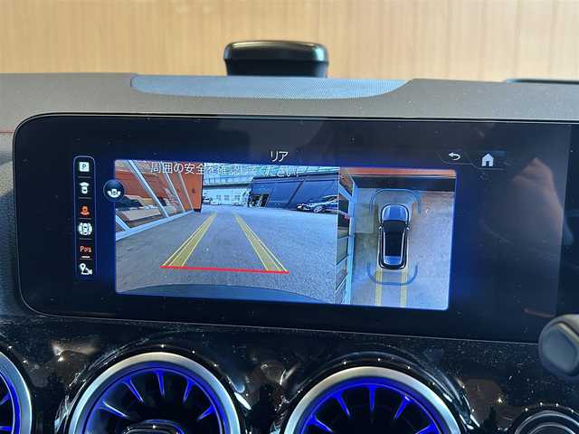 メルセデス・ベンツ Ｍ・ベンツ ＥＱＡ２５０ + AMGライン 宮城県 2024(令6)年 0.6万km ポーラホワイト レーダーセーフティパッケージ/パノラミックスライディングルーフ/ヘッドアップディスプレイ/MBUXナビ/360°カメラシステム/ワイヤレスチャージング/ハーフレザーシート/シートヒーター/メモリー機能付きパワーシート/社外18インチAW（純正AW付きサマータイヤ付属）/アンビエントライト/キーレスゴー/パワーバックドア/保証書、取扱説明書、充電ケーブル、スペアキー付属