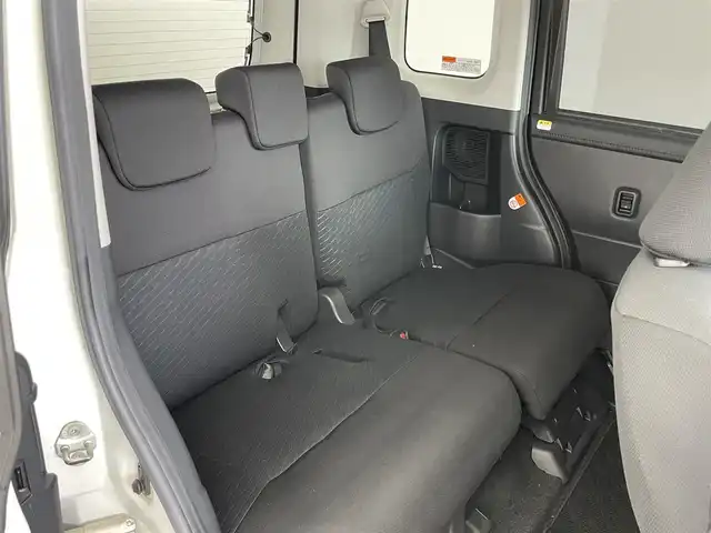 トヨタ タンク G S 埼玉県 2018(平30)年 2.4万km パールホワイトⅢ 純正ナビ　NSCN-W68/(Bluetooth/CD/AUX/AM/FM)/地デジワンセグ/バックカメラ/ETC/プッシュスタート/両側パワースライドドア/アイドリングストップ/クルーズコントロール/ステアリングリモコン/純正ドライブレコーダー　DRT-H68A/ロールサンシェード/純正ドアバイザー/純正フロアマット