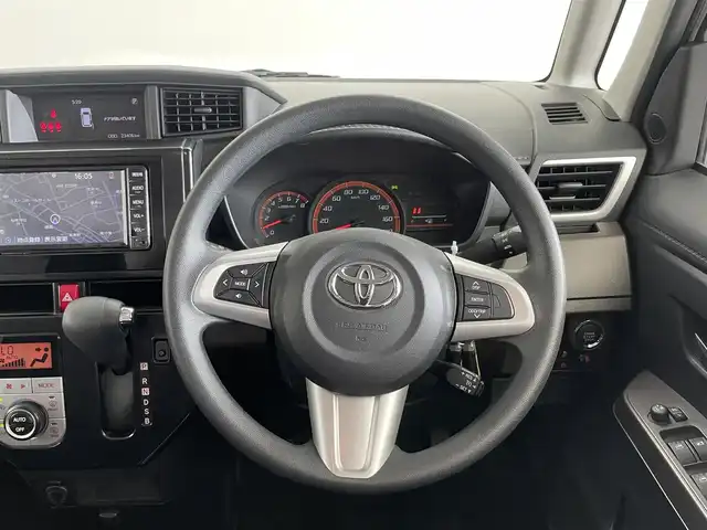 トヨタ タンク G S 埼玉県 2018(平30)年 2.4万km パールホワイトⅢ 純正ナビ　NSCN-W68/(Bluetooth/CD/AUX/AM/FM)/地デジワンセグ/バックカメラ/ETC/プッシュスタート/両側パワースライドドア/アイドリングストップ/クルーズコントロール/ステアリングリモコン/純正ドライブレコーダー　DRT-H68A/ロールサンシェード/純正ドアバイザー/純正フロアマット