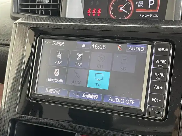 トヨタ タンク G S 埼玉県 2018(平30)年 2.4万km パールホワイトⅢ 純正ナビ　NSCN-W68/(Bluetooth/CD/AUX/AM/FM)/地デジワンセグ/バックカメラ/ETC/プッシュスタート/両側パワースライドドア/アイドリングストップ/クルーズコントロール/ステアリングリモコン/純正ドライブレコーダー　DRT-H68A/ロールサンシェード/純正ドアバイザー/純正フロアマット