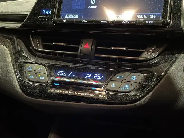 トヨタ Ｃ－ＨＲ S－T 愛知県 2017(平29)年 4.7万km ラディアントグリーンM 純正ナビ　/フルセグTV/Bluetooth/CD/DVD/ETC/ドラレコ/ACC/LKA/バックカメラ/リモコンキー/オートライト