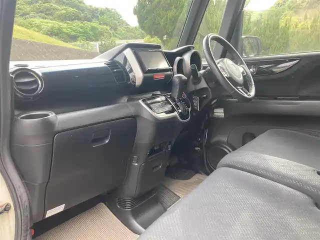 ホンダ Ｎ ＢＯＸ カスタム G SSパッケージ 長崎県 2013(平25)年 19.2万km プレミアムホワイトパール 両側パワースライドドア//社外HDDナビ【CN-HDS700TD】//フルセグTV//ETC//LEDオートヘッドライト//フォグライト//ECON