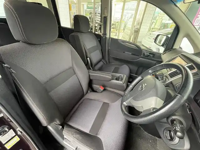 日産 セレナ ハイウェイスター Vセレクション 長崎県 2010(平22)年 14.7万km オーロラモーヴ 純正ナビ（BT/CD/DVD/SD/フルセグ）/スマートキー/両側パワスラ/純正リアモニター/純正16インチアルミホイール/ドアバイザー/純正フロアマット/取説/ナビ取説/記録簿/保証書/SRSエアバッグ/盗難防止装置/バックカメラ/ETC/オートライト/オートハイビーム
