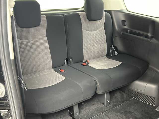 日産 セレナ ライダー BラインS HVAセーフ 群馬県 2014(平26)年 8.3万km ダイヤモンドブラック 純正８型ナビ　純正１１型後席モニター　全周囲カメラ　ビルトインＥＴＣ　両側電動スライドドア　クルーズコントロール　スマートキー　ＬＥＤヘッドランプ　オートライト　純正アルミホイール　ドラレコ　禁煙