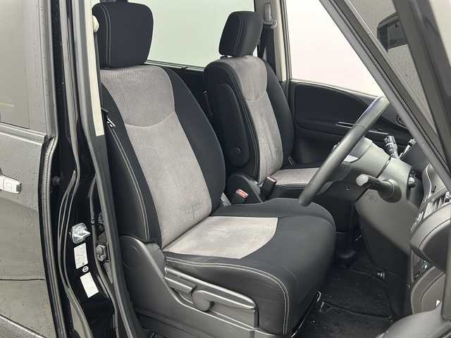 日産 セレナ ライダー BラインS HVAセーフ 群馬県 2014(平26)年 8.3万km ダイヤモンドブラック 純正８型ナビ　純正１１型後席モニター　全周囲カメラ　ビルトインＥＴＣ　両側電動スライドドア　クルーズコントロール　スマートキー　ＬＥＤヘッドランプ　オートライト　純正アルミホイール　ドラレコ　禁煙