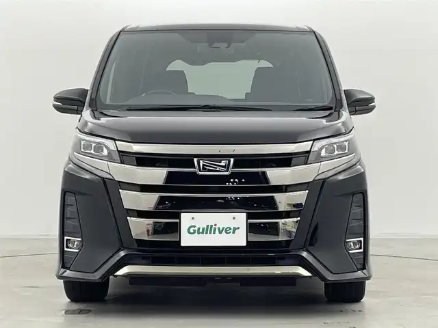 トヨタ ノア Si 群馬県 2018(平30)年 6.5万km ブラック リヤオートエアコン/ワンタッチスイッチ付き両側パワースライドドア/――――――――――――――――/純正12.1インチフリップダウンモニター/純正10インチSDナビ/フルセグTV/Bluetooth/CD/DVD/SD/バックカメラ/トヨタセーフティセンス/・プリクラッシュセーフティ/・レーンディパーチャーアラート/・オートハイビーム/・先行車発進お知らせ/クルーズコントロール/ビルトインETC2.0/純正ドライブレコーダー/LEDヘッドライト/フォグランプ/プッシュスタート/スマートキー