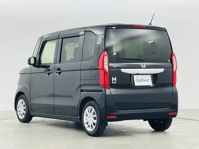 ホンダ Ｎ ＢＯＸ L ターボ 福島県 2022(令4)年 0.7万km クリスタルブラックパール ホンダセンシング/・衝突軽減ブレーキ/・レーンアシスト/・レーダークルーズコントロール/・先行車発進お知らせ機能/・標識認識機能/・コーナーセンサー/純正ナビ/・型番：VXM-224VFi/・フルセグTV/Bluetooth/CD/DVD/・バックカメラ/・ETC/両側パワースライドドア/電子パーキング/・オートホールド/革巻きステアリング/・ステアリングリモコン/・パドルシフト/シートヒーター(運転席/助手席)/プッシュスタート/・スマートキー/LEDヘッドライト/・オートライト/純正フロアマット/ドアバイザー/電動格納ミラー