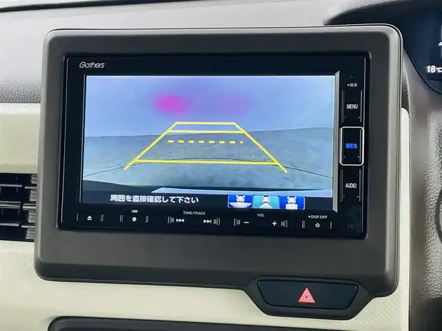 ホンダ Ｎ ＢＯＸ L ターボ 福島県 2022(令4)年 0.7万km クリスタルブラックパール ホンダセンシング/・衝突軽減ブレーキ/・レーンアシスト/・レーダークルーズコントロール/・先行車発進お知らせ機能/・標識認識機能/・コーナーセンサー/純正ナビ/・型番：VXM-224VFi/・フルセグTV/Bluetooth/CD/DVD/・バックカメラ/・ETC/両側パワースライドドア/電子パーキング/・オートホールド/革巻きステアリング/・ステアリングリモコン/・パドルシフト/シートヒーター(運転席/助手席)/プッシュスタート/・スマートキー/LEDヘッドライト/・オートライト/純正フロアマット/ドアバイザー/電動格納ミラー