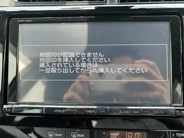 トヨタ アクア G ブラックソフトレザーセレ 岡山県 2016(平28)年 9.9万km ライムホワイトパールクリスタルシャイン 社外ナビ　/バックカメラ　/ドライブレコーダー　/ＥＴＣ　/Ｂｌｕｅｔｏｏｔｈ接続　/プッシュスタート/クルーズコントロール　/純正フロアマット　/プッシュスタート/レーンアシスト　/15インチ純正アルミホイール