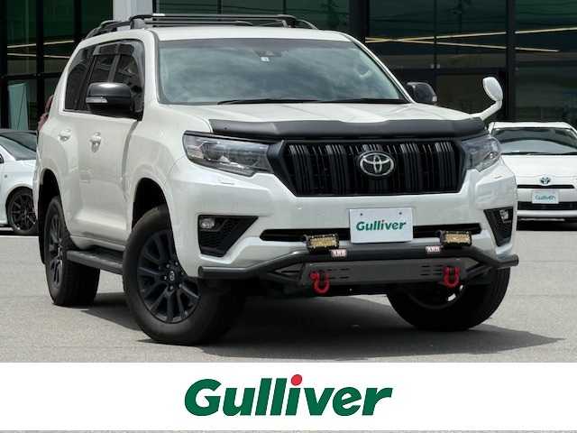 トヨタ ランドクルーザー プラド TX Lパッケージ マットブラED 長野県 2022(令4)年 3.2万km ホワイトパールクリスタルシャイン トヨタセーフティーセンス/・プリクラッシュセーフティ/・レーンキープアシスト/・レーダークルーズコントロール/・オートマチックハイビーム/・先行車発進お知らせ機能/純正ＳＤナビ【NSZT-Y68T】/（ＣＤ／ＢＴ／ＳＤ／フルセグＴＶ）/バックカメラ/革巻きステアリング/ステアリングスイッチ/ビルトインＥＴＣ２．０/ドライブレコーダー（Ｆ・Ｒ）/パワーシート（D・N席）/シートヒーター（D・N席）/エアーシート（D・N席）/スマートキー/Pスタート/LEDヘッドライト/フォグランプ/オートライト/電動格納ミラー/純正１８インチAW