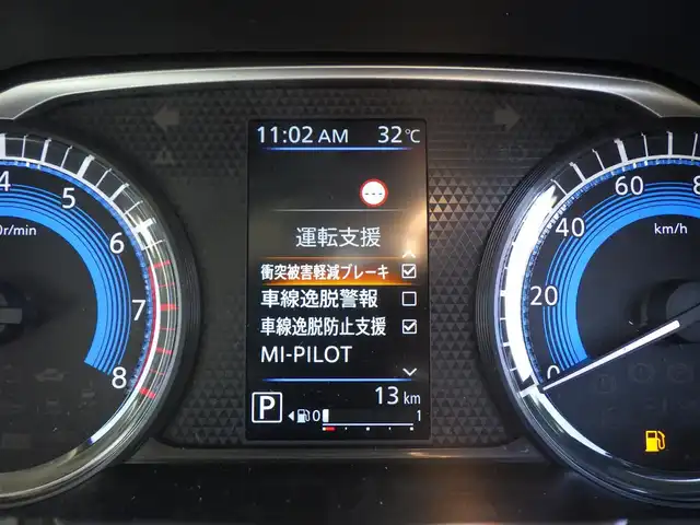 三菱 デリカミニ T プレミアム 千葉県 2025(令7)年 0.1千km ＬグリーンⅡ T　PREMIUM　4WD　9型ディスプレイオーディオ（121/330）　サイドデカール（33440）/e-Assist/・衝突被害軽減ブレーキシステム（FCM）/・車線逸脱警報システム（LDW）/・誤発進抑制機能（前進＆後退時）（UMS）/・レーダークルーズコントロールシステム（ACC）/・オートマチックハイビーム[AHB]/マイパイロット/デジタルインナーミラー/両側パワースライドドア/9インチディスプレイオーディオ/【Bluetooth接続】/【Apple CarPlay　Android Auto対応】/マルチアラウンドモニター/ハーフレザーシート/前席シートヒーター/革巻きステアリング/ステアリングスイッチ/パドルシフト/LEDヘッドライト/フォグライト/ウインカーミラー/コーナーセンサー/純正15インチアルミホイル/サイド/カーテンエアバッグ/キーレスオペレーションシステム
