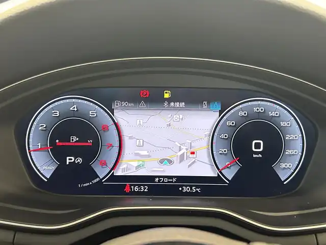 アウディ アウディ Ａ４ 35TFSI アドバンスド 福岡県 2020(令2)年 3万km ミトスブラックメタリック 純正ナビ　/３６０°カメラ　/ＡｐｐｌｅＣａｒＰｌａｙ　/ＡＣＣ　/アクティブレーンアシスト　/サイドアシスト　/前後ソナー　/バーチャルコックピット　/シートヒーター　/ＬＥＤライト　/パドルシフト　/スマートキー