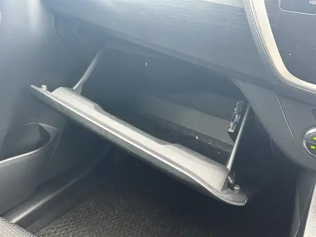 トヨタ オーリス 150X 群馬県 2012(平24)年 14万km ホワイトパールクリスタルシャイン 純正SDナビ(AM/FM/CD/DVD/SD/BT)/TV/ワンオーナー/横滑り防止/MTモード付AT/ステアリングリモコン/純正フロアマット/純正ドアバイザー/ETC/プッシュスタート/電動格納ミラー/ウインカーミラー/ライトレベライザー/保証書/取扱説明書/記録簿