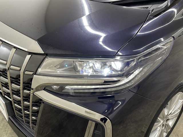 トヨタ アルファード S タイプゴールド 長崎県 2020(令2)年 8.4万km スパークリングブラックパールクリスタルシャイン 純メーカーディスプレイオーディオ/・フルセグ/・ＤＶＤ/・Bluetooth/・Apple　Carplay対応/・バックカメラ/トヨタセーフティセンス/・先行車発信告知/・レーダークルーズコントロール/・誤発信抑制/両側パワースライド/純１２．１インチフリップダウン/ETC/ツインムーンルーフ/コーナーセンサー/オットマンシート/オートハイビーム/オートリトラミラー/ハーフレザーシート/シートリフター/ＬＥＤヘッドライト/純バイザー/ナノイー/フォグ/純１８インチアルミ/ＵＳＢ端子/１００Ｖ電源