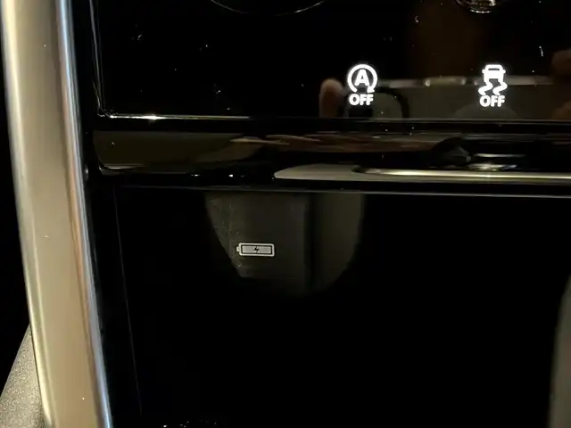 ランドローバー ランドローバー ディスカバリースポーツ Rダイナミック S 宮城県 2022(令4)年 1.9万km ライトブルー ワンオーナー/ACC/LKA/BSM/パノラマガラスルーフ/MERIDIANサウンドシステム/純正ナビゲーションシステム/全方位カメラ/ブラック/ホワイトレザーシート/シートヒーター/パワーシート/LEDヘッドライト/オートライト/純正20インチAW/スマートキー/パワーバックドア/ワイヤレスチャージ/ETC/ドライブレコーダー