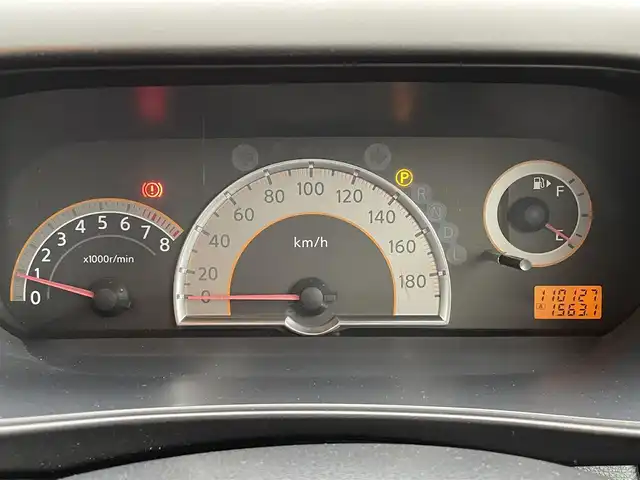 日産 セレナ ライダーS 静岡県 2006(平18)年 11万km ホワイトパール 純正ナビ　/後席モニター　/・ＴＶ　/・ＤＶＤ再生　/・ＣＤ再生　/両側スライドドア　/リモコンキー　/ＥＴＣ　/純正フロアマット　/純正アルミホイール　/電動格納ミラー　/取扱説明書　/保証書