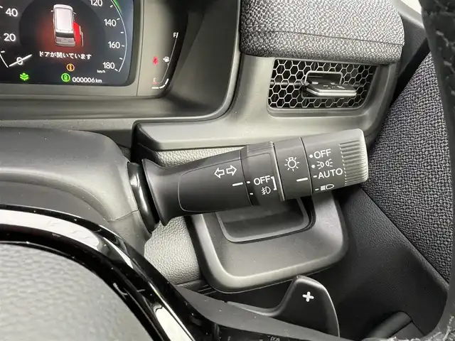 ホンダ ステップワゴン eHEV エアー EX 千葉県 2025(令7)年 0.1千km プラチナホワイトパール 登録済未使用車/・登録時走行距離6km/ホンダセンシング/・衝突軽減ブレーキ/レーンキープアシスト/・レーダークルーズコントロール/オートハイビーム/・ブラインドスポットモニター/クリアランスソナー/11.4インチナビHonda CONNECTナビ/・フルセグ/BT/DVD/CD/USB/カープレイ/バックカメラ/ステアリングスイッチ/パドルシフト/ハーフレザーシート/シートヒーター(D/N席)/両側パワースライドドア/パワーバックドア/LEDヘッドライト/オートライト/フォグライト/スマートキー/プッシュスタート/純正16インチAW