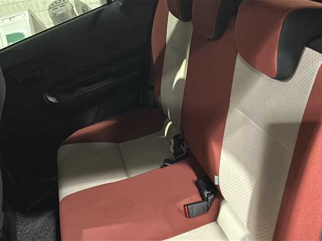 トヨタ アクア S 道央・札幌 2015(平27)年 8.2万km ダークバイオレットマイカメタリック 純正ナビ（AM/FM/CD/DVD/SD/TVフルセグ/BT）/ドライブレコーダー前後/バックカメラ/ETC/オートエアコン/シートヒーター（前席）/横滑り防止装置/エコモード/EVモード/nanoe搭載/プッシュスタート/電動格納ミラー/オートライト/ISOFIX