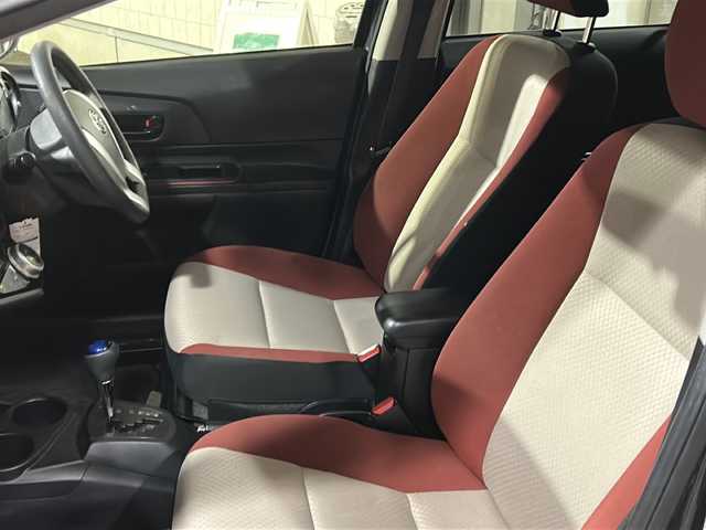 トヨタ アクア S 道央・札幌 2015(平27)年 8.2万km ダークバイオレットマイカメタリック 純正ナビ（AM/FM/CD/DVD/SD/TVフルセグ/BT）/ドライブレコーダー前後/バックカメラ/ETC/オートエアコン/シートヒーター（前席）/横滑り防止装置/エコモード/EVモード/nanoe搭載/プッシュスタート/電動格納ミラー/オートライト/ISOFIX