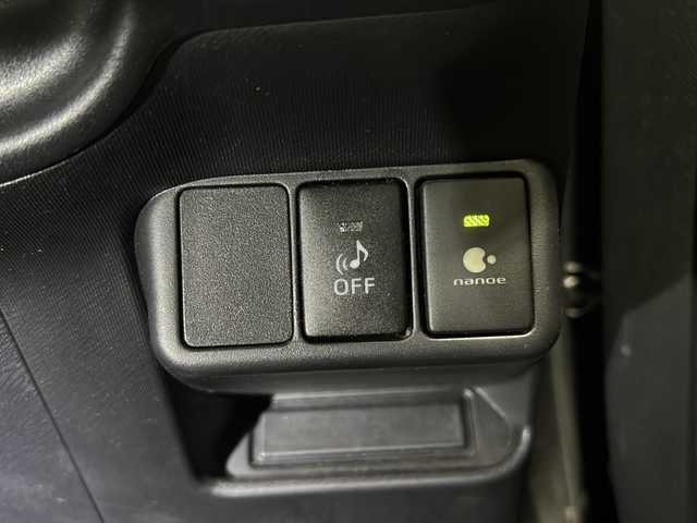 トヨタ アクア S 道央・札幌 2015(平27)年 8.2万km ダークバイオレットマイカメタリック 純正ナビ（AM/FM/CD/DVD/SD/TVフルセグ/BT）/ドライブレコーダー前後/バックカメラ/ETC/オートエアコン/シートヒーター（前席）/横滑り防止装置/エコモード/EVモード/nanoe搭載/プッシュスタート/電動格納ミラー/オートライト/ISOFIX