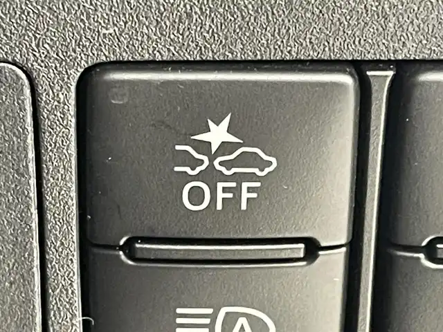 ダイハツ ウェイク G ターボ リミテッド SAⅢ 福岡県 2021(令3)年 3.8万km シャイニングホワイトパール 純正ナビ／フルセグＴＶ　/パノラマモニター　/ナビ連動前方ドライブレコーダー　/衝突軽減ブレーキ　/横滑り防止装置　/アイドリングストップ　/両側電動スライドドア　/プッシュスタート　/純正１５インチＡＷ　/ＬＥＤヘッドライト