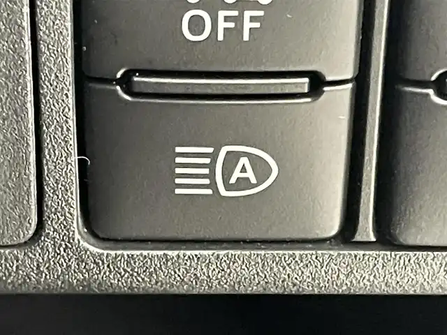 ダイハツ ウェイク G ターボ リミテッド SAⅢ 福岡県 2021(令3)年 3.8万km シャイニングホワイトパール 純正ナビ／フルセグＴＶ　/パノラマモニター　/ナビ連動前方ドライブレコーダー　/衝突軽減ブレーキ　/横滑り防止装置　/アイドリングストップ　/両側電動スライドドア　/プッシュスタート　/純正１５インチＡＷ　/ＬＥＤヘッドライト