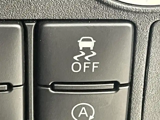 ダイハツ ウェイク G ターボ リミテッド SAⅢ 福岡県 2021(令3)年 3.8万km シャイニングホワイトパール 純正ナビ／フルセグＴＶ　/パノラマモニター　/ナビ連動前方ドライブレコーダー　/衝突軽減ブレーキ　/横滑り防止装置　/アイドリングストップ　/両側電動スライドドア　/プッシュスタート　/純正１５インチＡＷ　/ＬＥＤヘッドライト